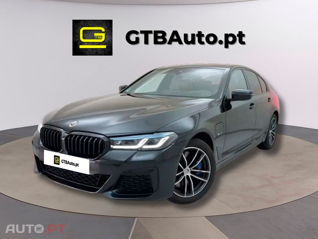 BMW 545 I.V.A DEDUTIVEL e xDRIVE M SPORT