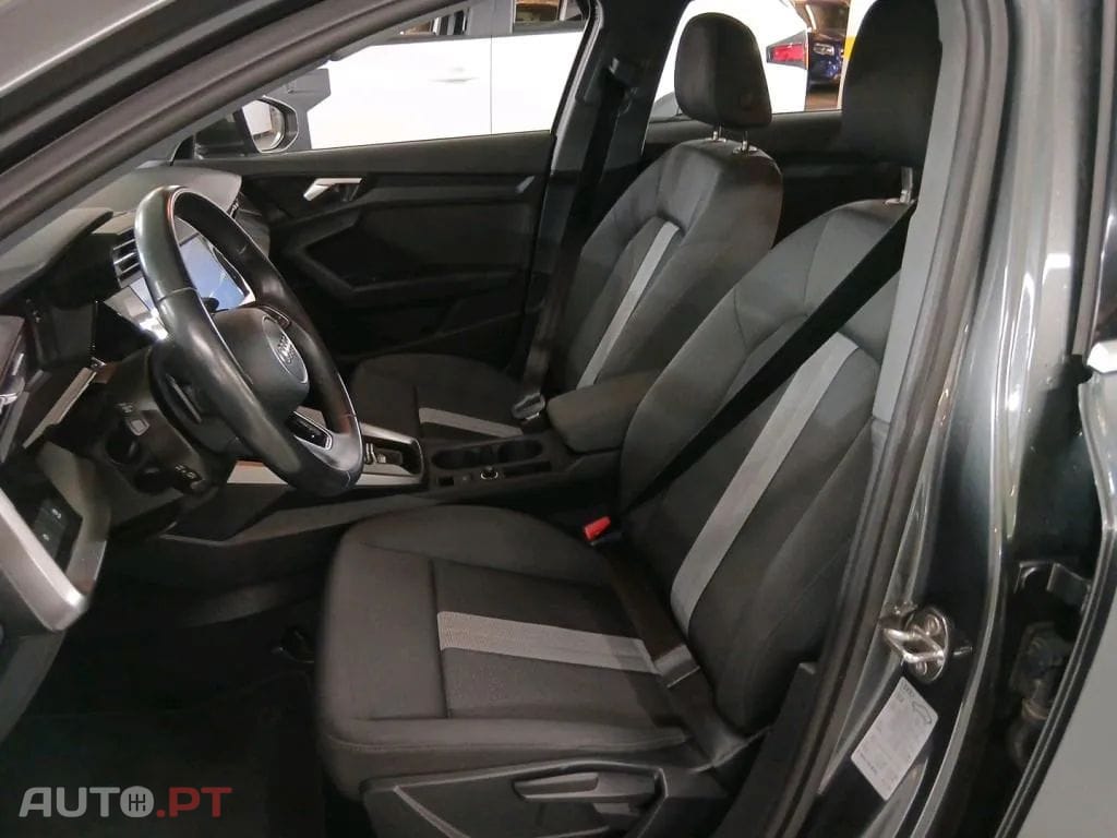 Audi A3 Sportback 30 TDI S line S tronic