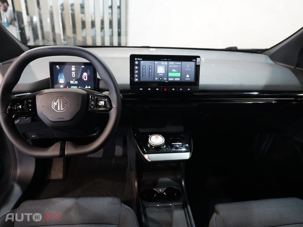 MG MG4 64 kWh Comfort