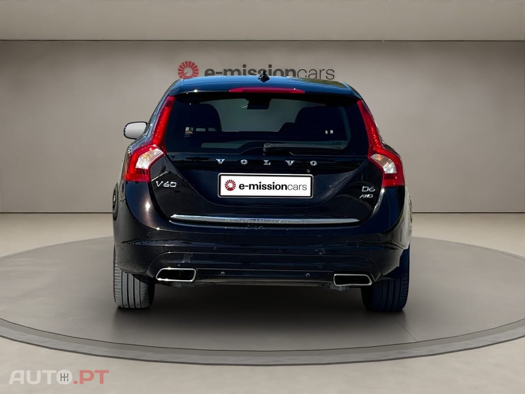 Volvo V60 D6 Twin Engine Geartronic RDesign