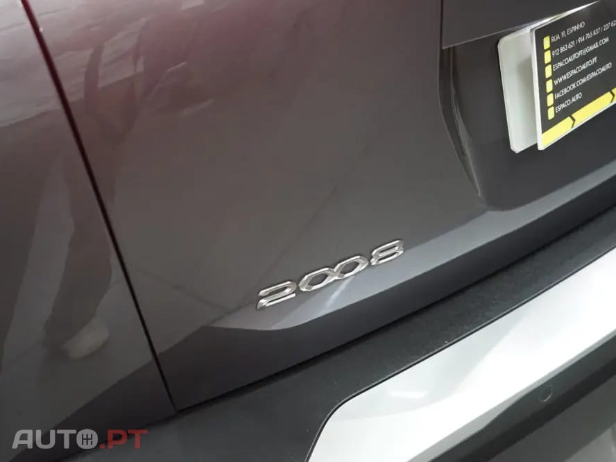 Peugeot 2008 1.2 PureTech Allure