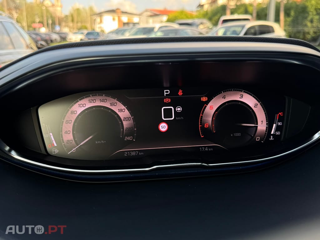 Peugeot 3008 1.5 BlueHDi GT EAT8