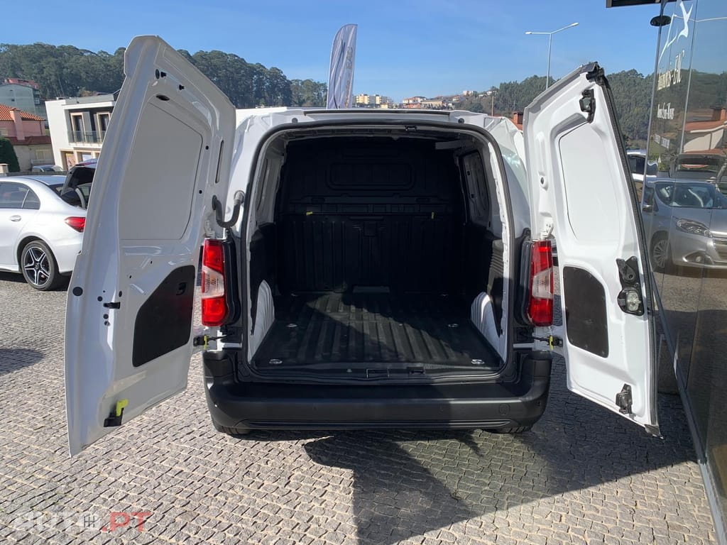 Opel Combo 1.5 CDTi L1H1 Enjoy