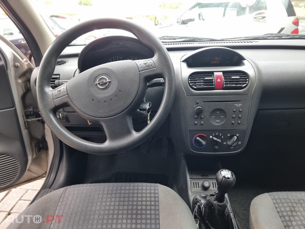 Opel Corsa 1.0 12V