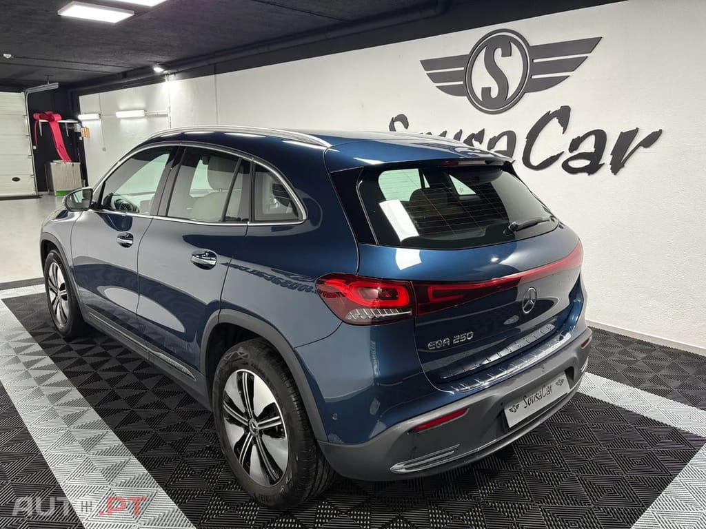 Mercedes-Benz EQA 250