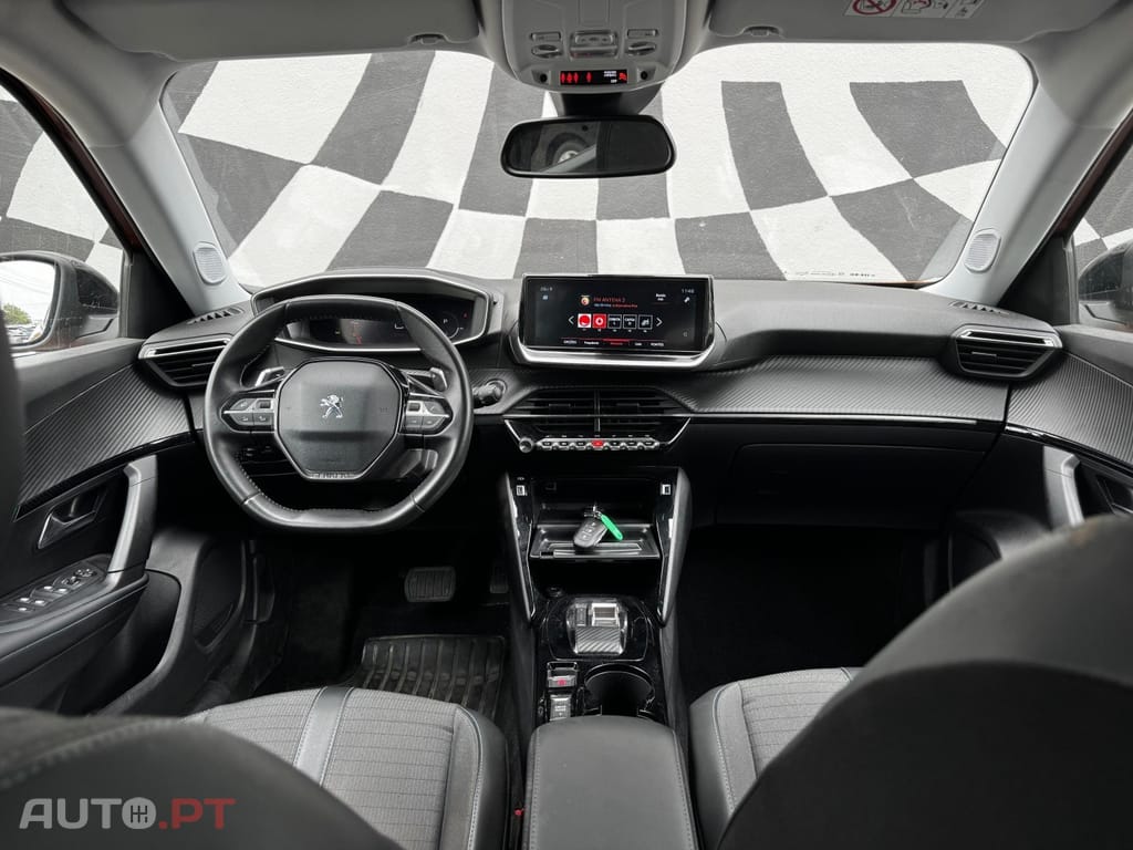 Peugeot 2008 1.2 PureTech Allure Pack EAT8