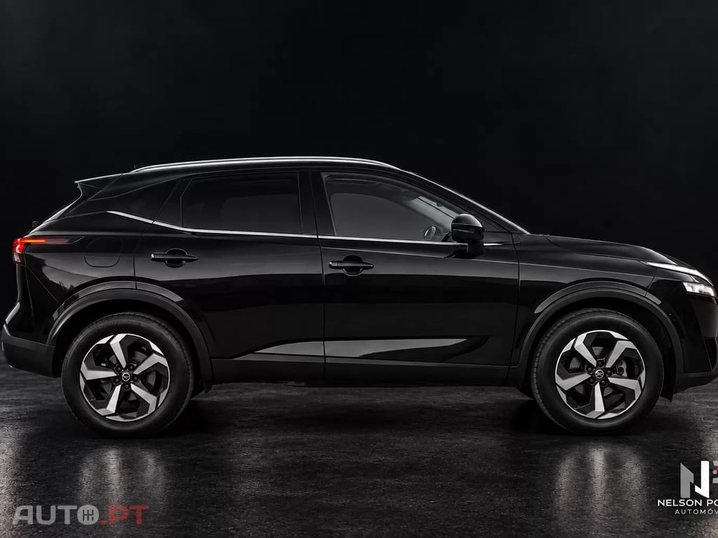 Nissan Qashqai N-Connecta X-Tronic