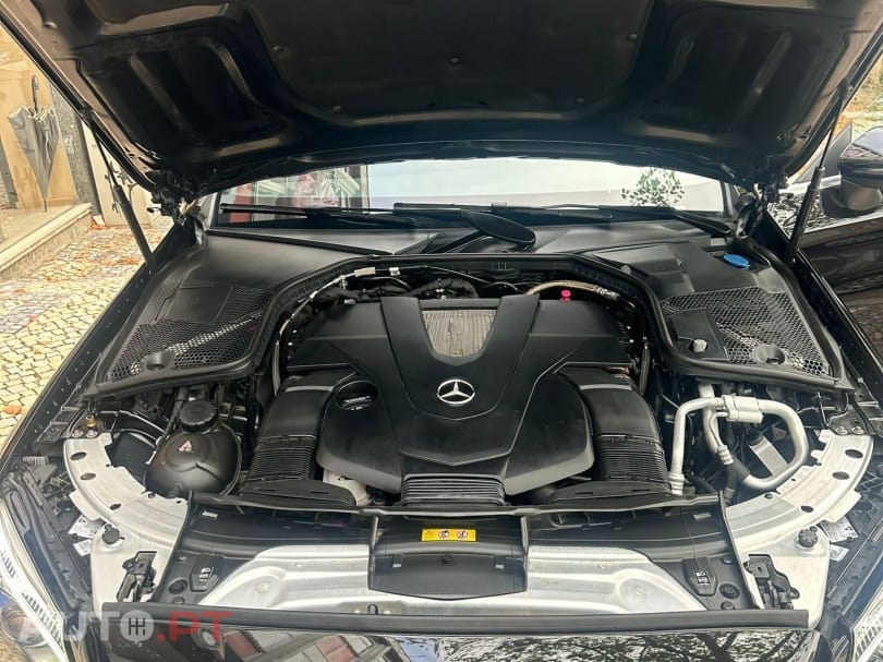 Mercedes-Benz C 400 4-Matic AMG Line