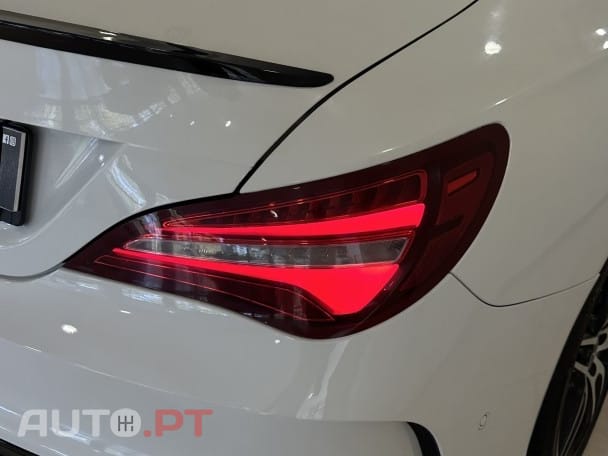 Mercedes-Benz CLA 180 AMG line