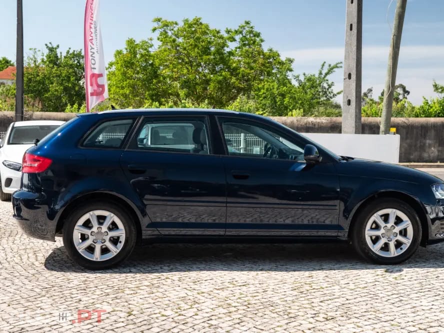 Audi A3 Sportback 2.0 TDi Attraction