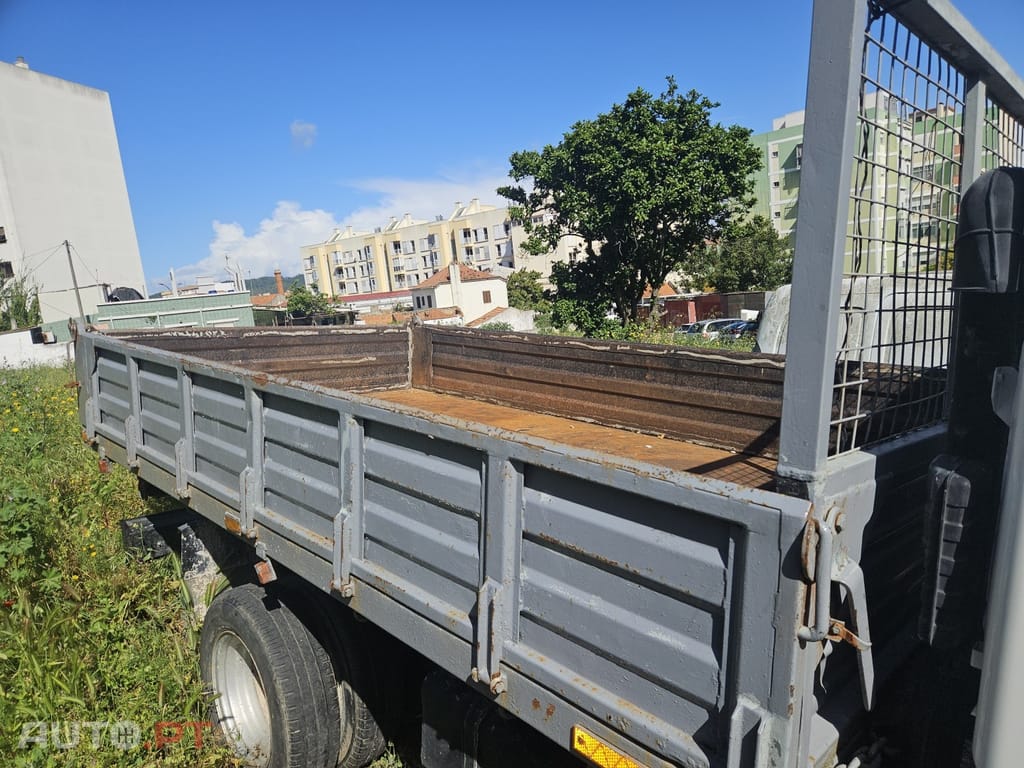 Mitsubishi Canter TRIBASCULANTE