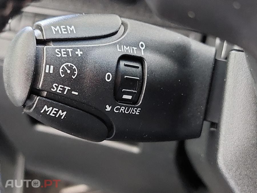 Peugeot 5008 1.5 BlueHDi Allure EAT8