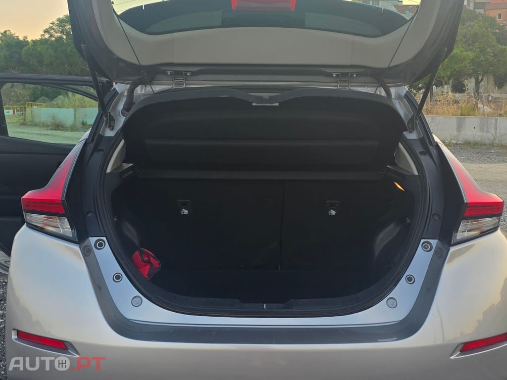 Nissan Leaf N-Connecta