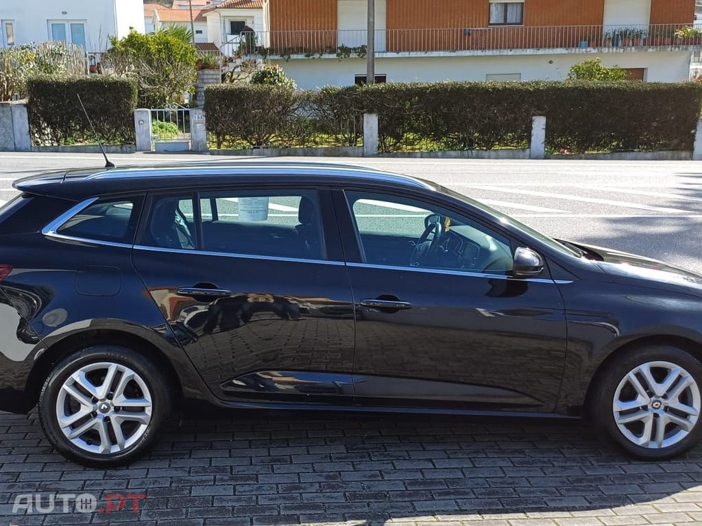 Renault Mégane Break ST 1.5 DYNAMIQUE