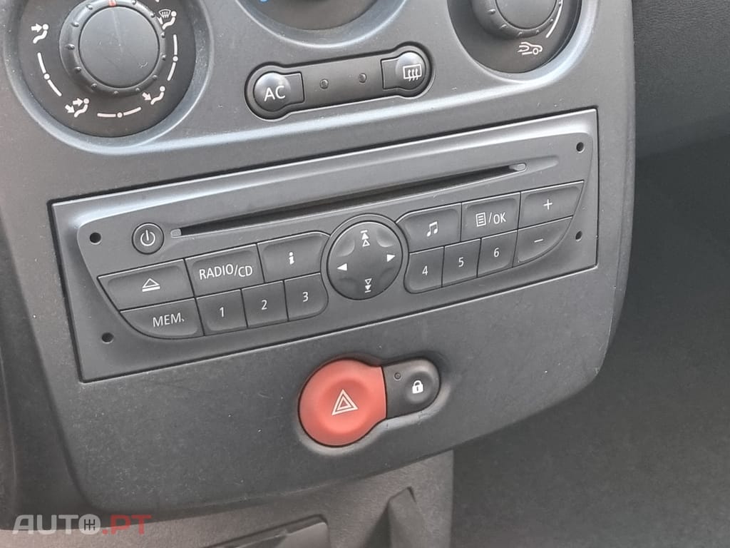 Renault Clio 1.2 16V Confort