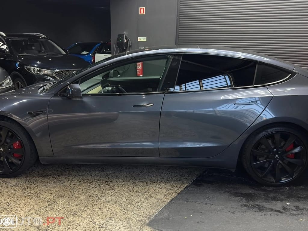 Tesla Model 3 Performance Dual Motor AWD