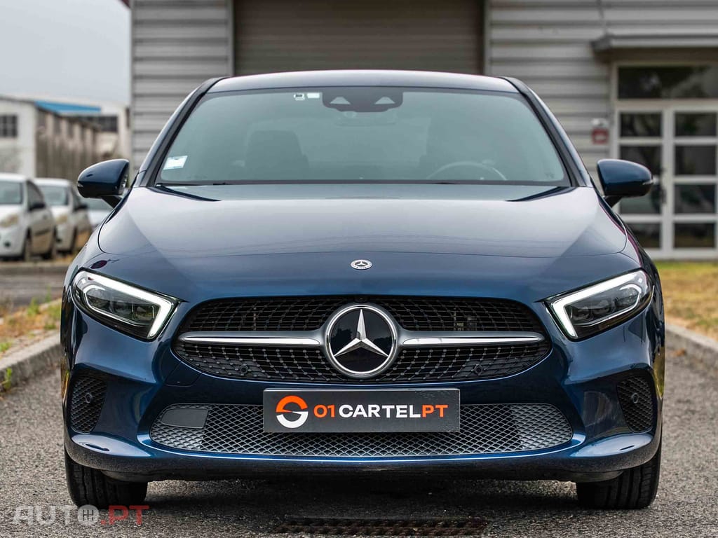 Mercedes-Benz A 250 Mercedes-Benz A 250 e Progressive