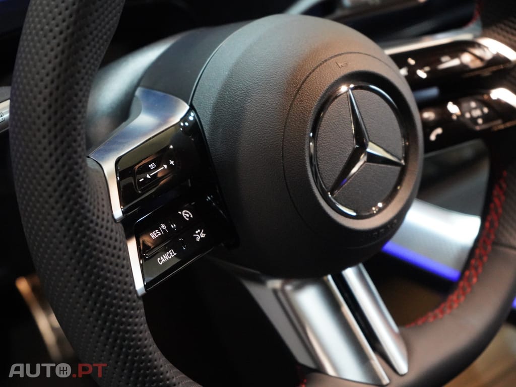 Mercedes-Benz CLA 250 com tecnologia EQ
