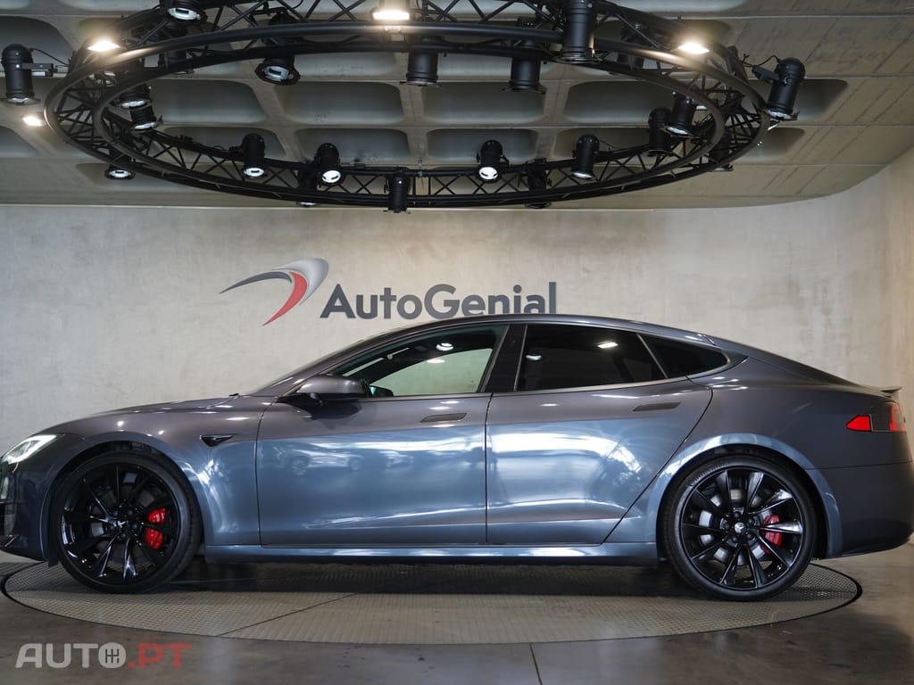 Tesla Model S Performance Ludicrous AWD