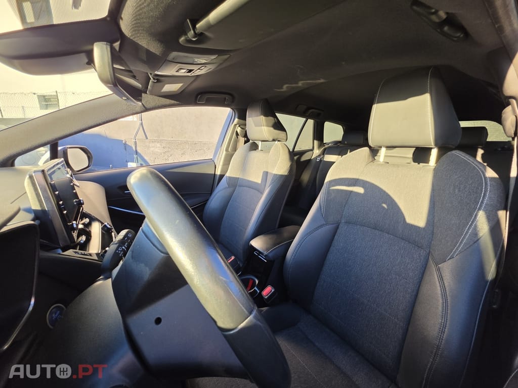 Toyota Corolla Touring Sports 1.8 Hybrid Comfort+P.Sport