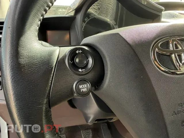Toyota iQ 1.4 D-4D 2