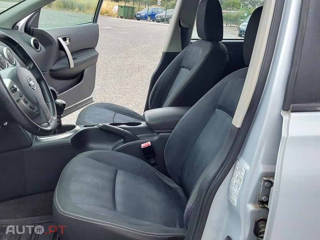 Nissan Qashqai 1.5 dCi Tekna Premium 17
