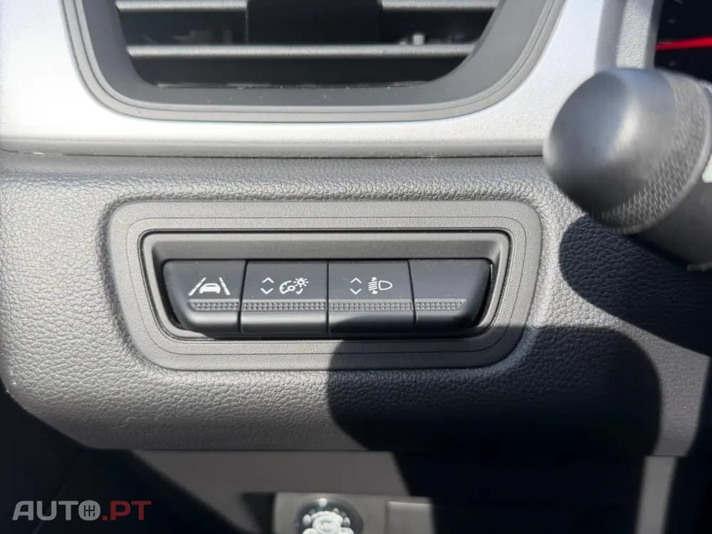 Renault Captur 1.0 TCe Equilibre Bi-Fuel