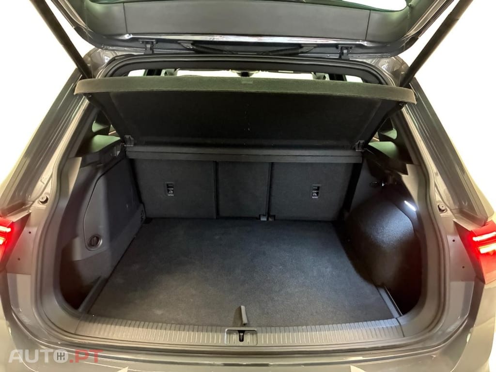 Volkswagen Tiguan 1.4 TSI eHybrid R-Line DSG