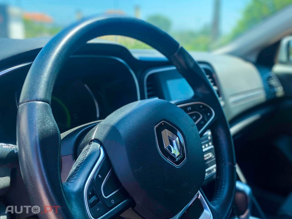 Renault Mégane Sport Tourer 1.5 Blue dCi Intens EDC