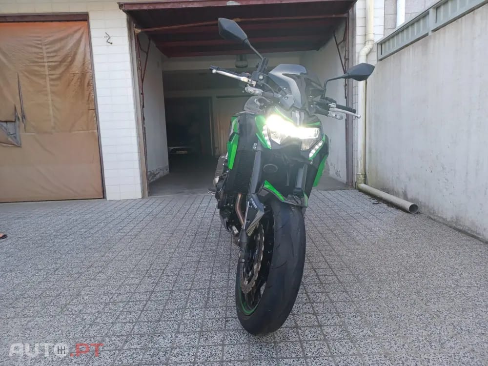 Kawasaki Z 900 PERFOMANCE