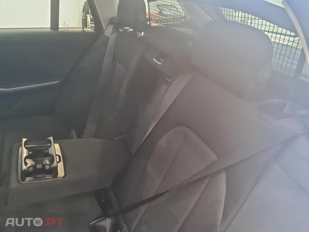 BMW 330 e Corporate Edition Auto