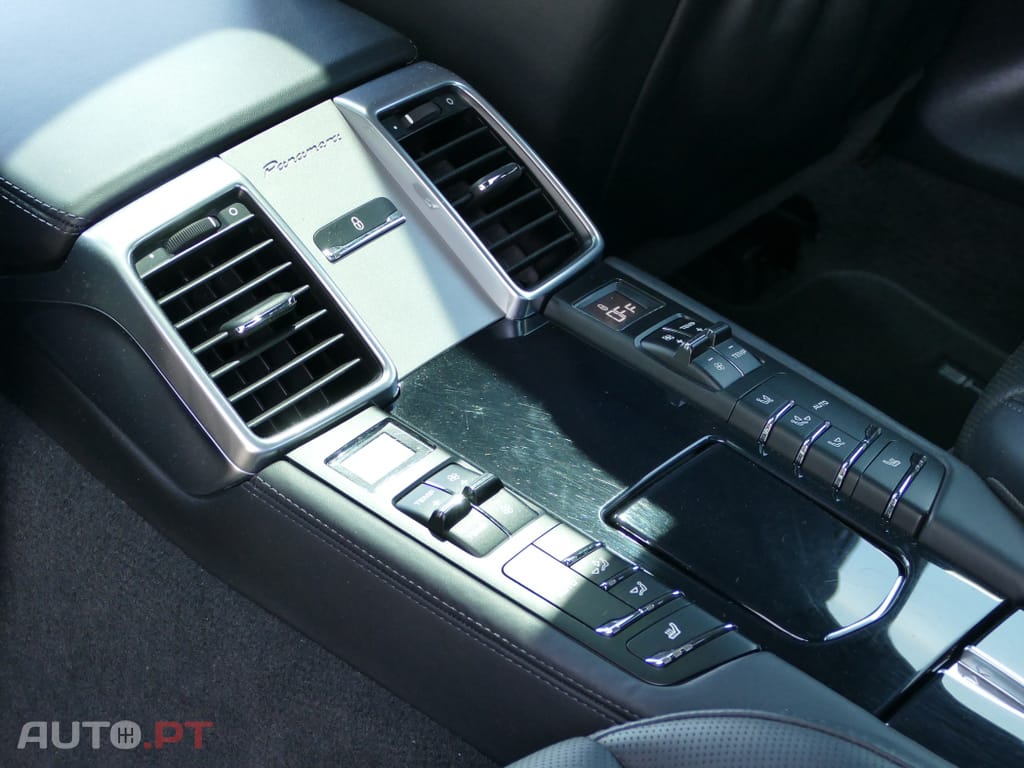 Porsche Panamera S e-Hybrid