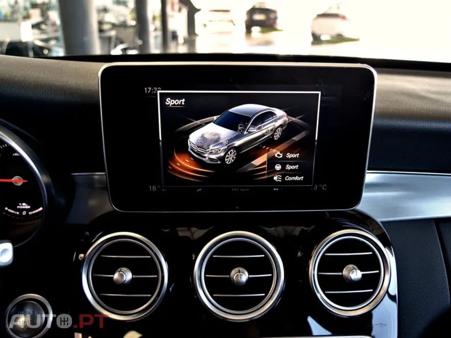 Mercedes-Benz C 300 BlueTEC Hybrid AMG Line