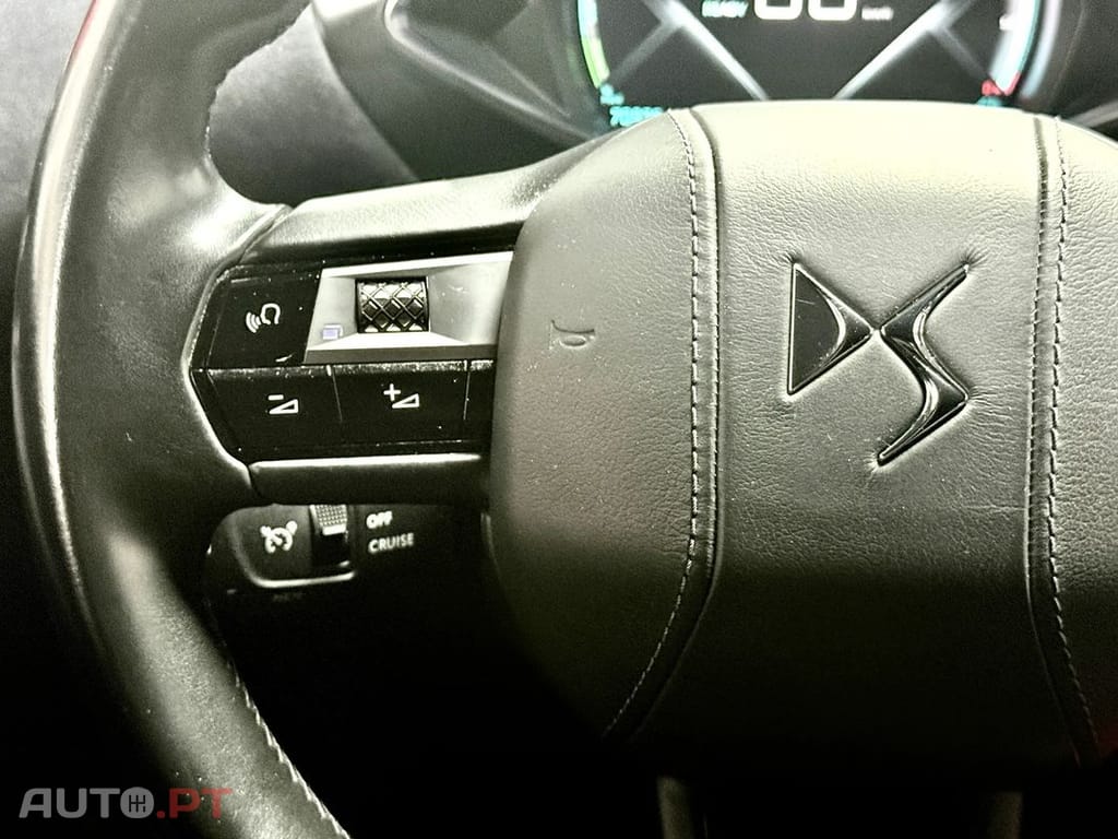 DS DS3 Crossback E-TENSE PERFORMANCE LINE