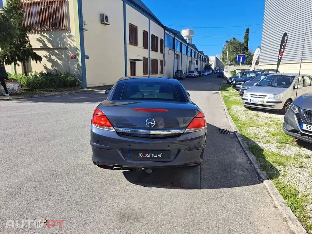 Opel Astra Cabrio TwinTop 1.6