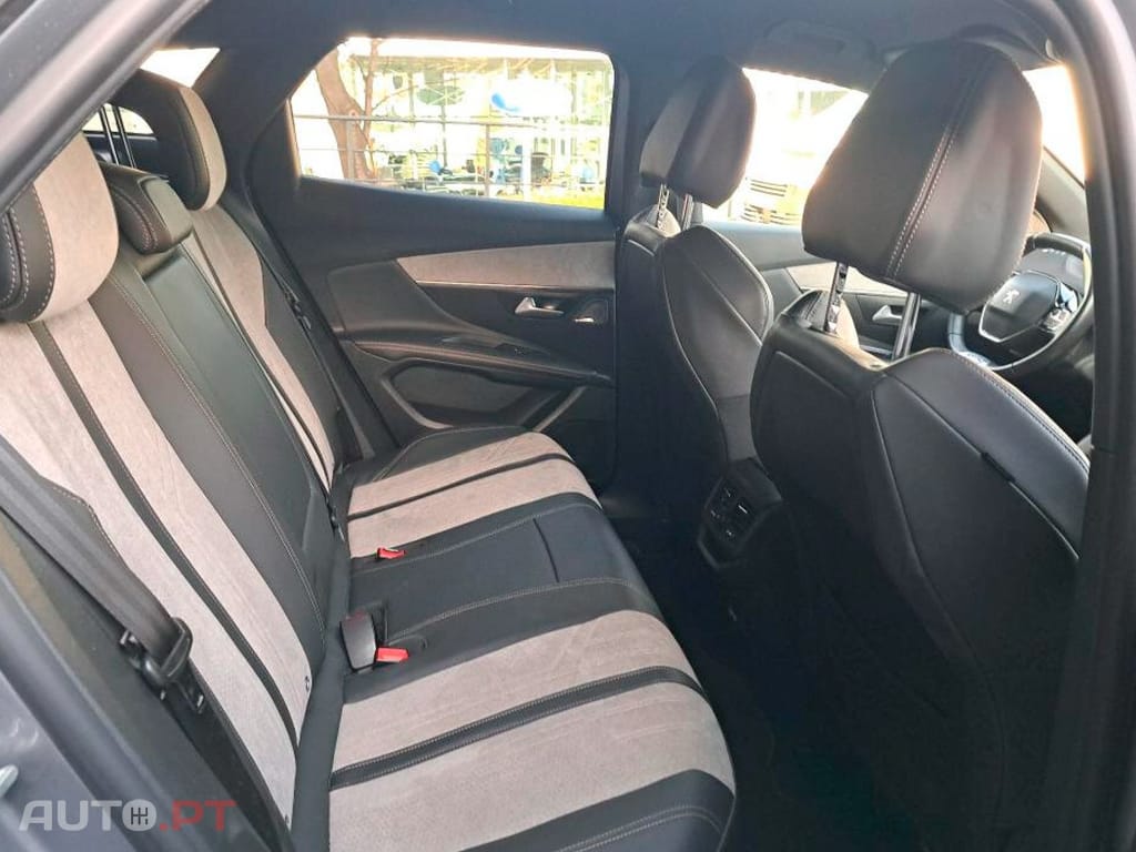 Peugeot 3008 1.6 Hybrid GT Pack e-EAT8