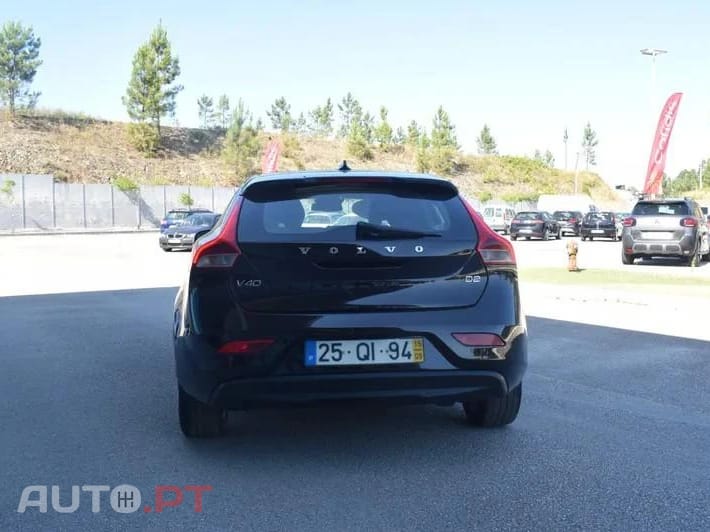 Volvo V40 2.0 D2 Momentum