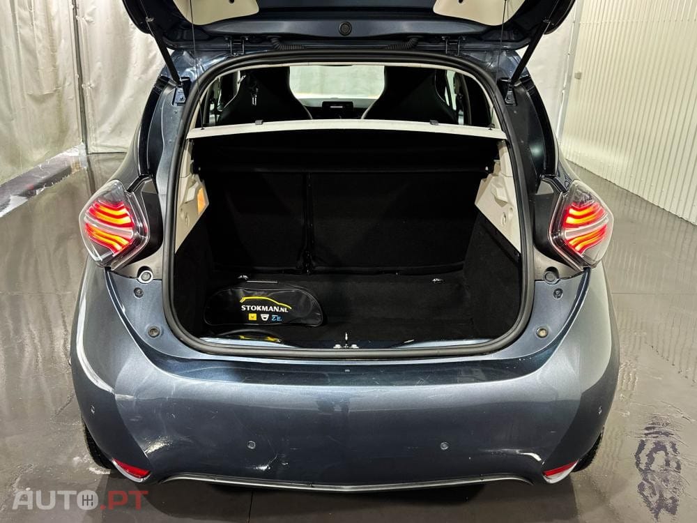 Renault Zoe (c/ Bateria) EV50 135hp Techno