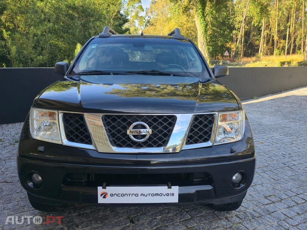 Nissan Navara 2.5 dCi CD LE Premium