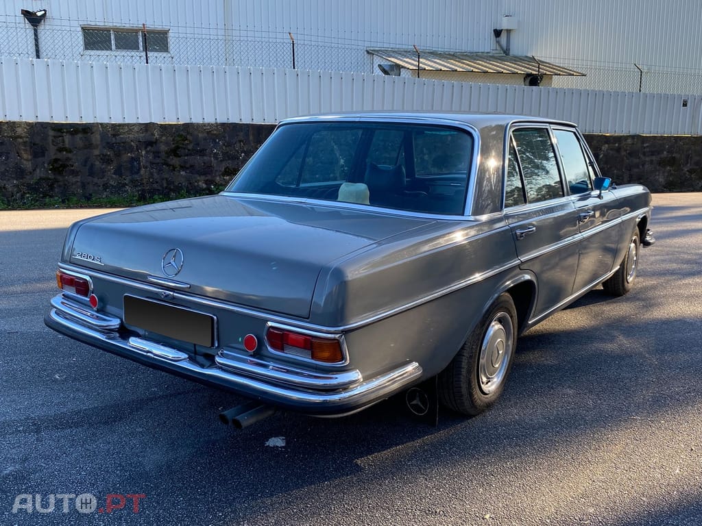 Mercedes-Benz 280 S (RHD)