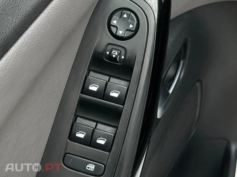 Citroën C4 Spacetourer 1.5 BlueHDi Feel Business — fotografia 13