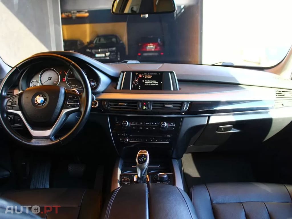 BMW X5 25 d sDrive Comfort 7L