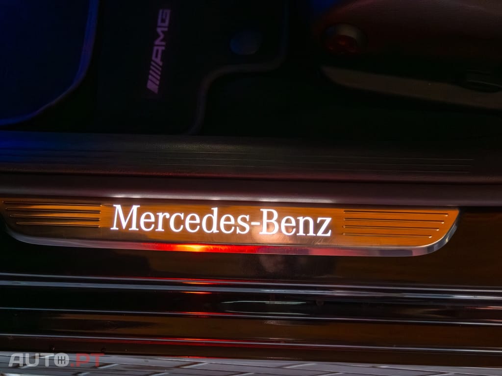 Mercedes-Benz E 220 d AMG Line