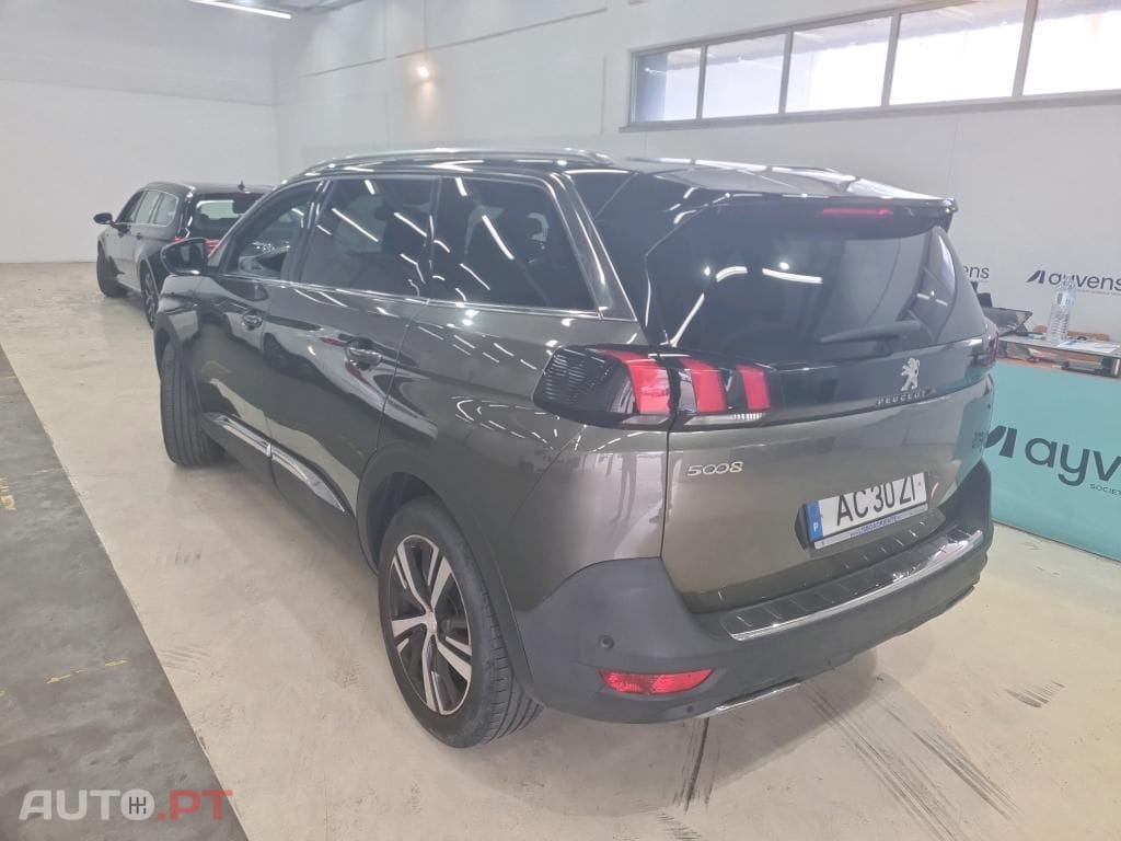 Peugeot 5008 1.5 BlueHDi GT EAT8