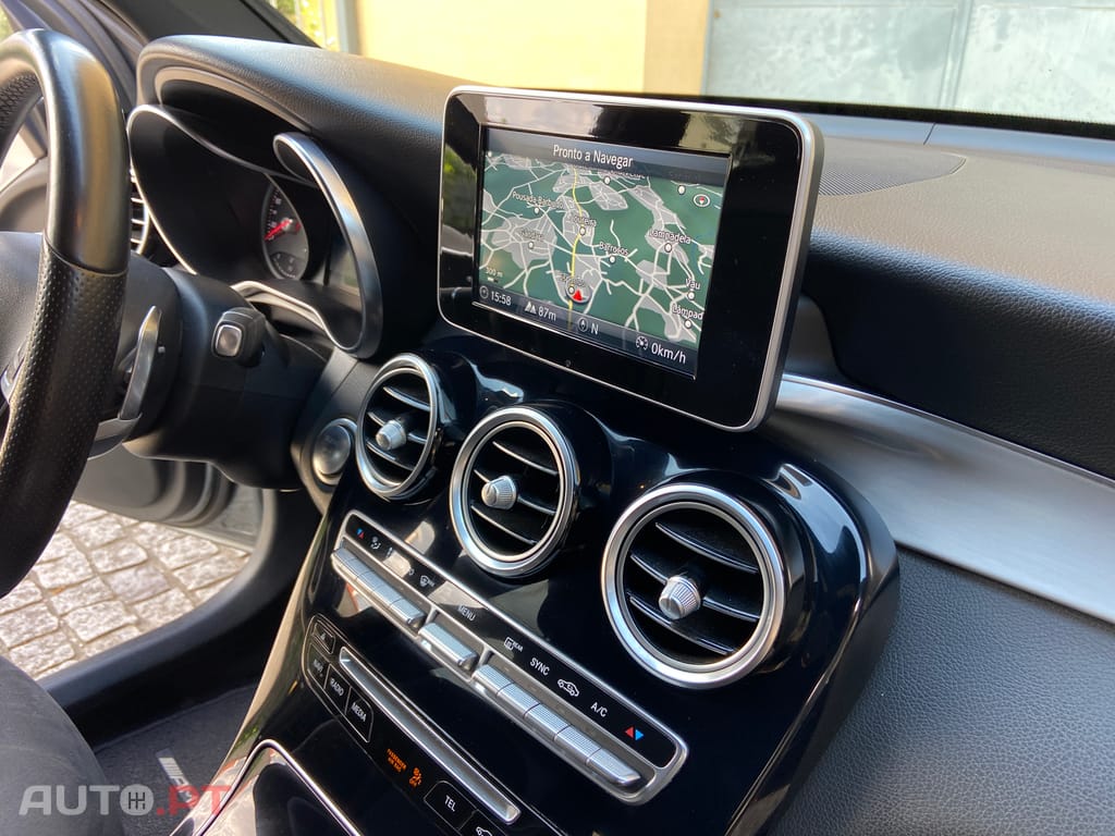 Mercedes-Benz GLC 250 D Coupé AMG Line 4-Matic