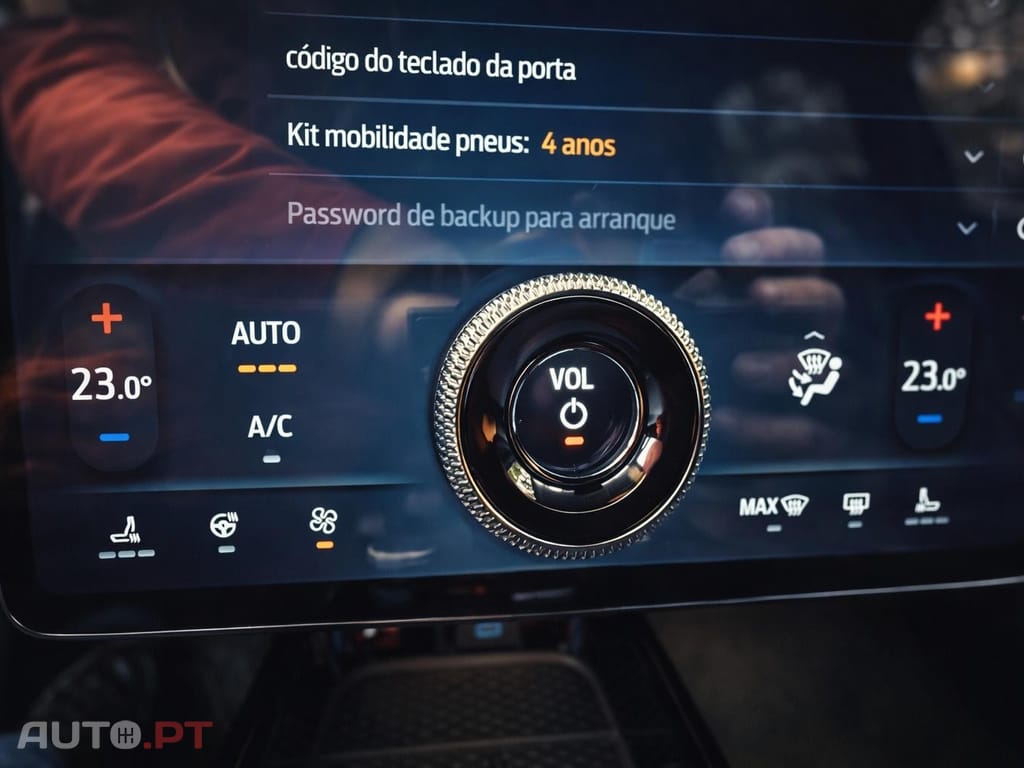 Ford Mustang Mach-E Standard