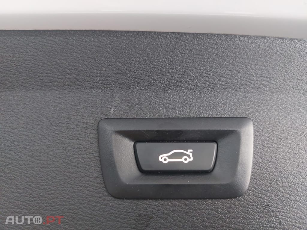 BMW X1 18 i sDrive Advantage