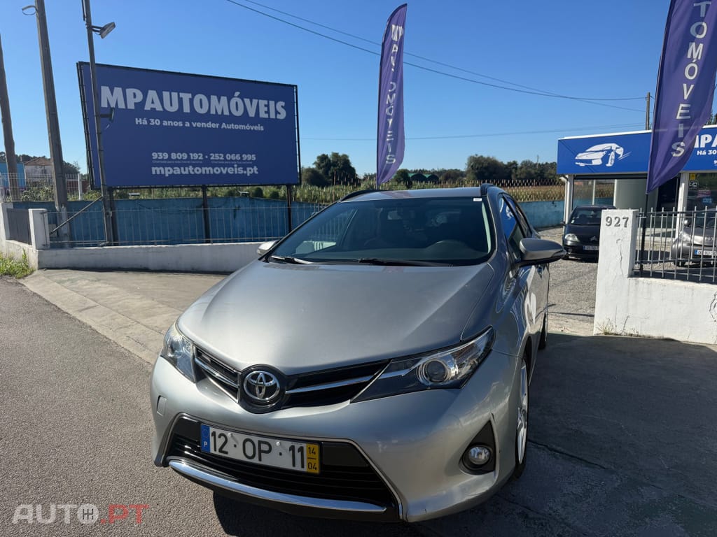Toyota Auris Touring Sports 1.4 D-4D Active+AC