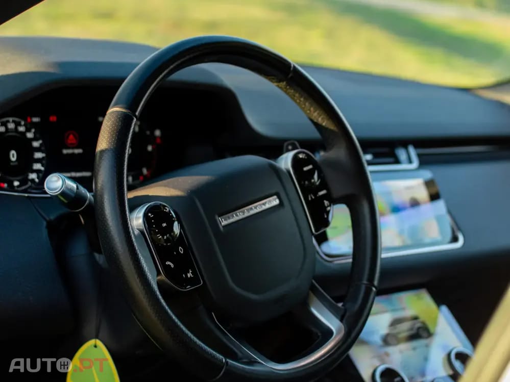 Land Rover Evoque 2.0 D150 AWD R-Dynamic Auto