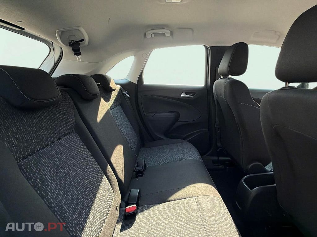 Opel Crossland 1.2 T Business Edition